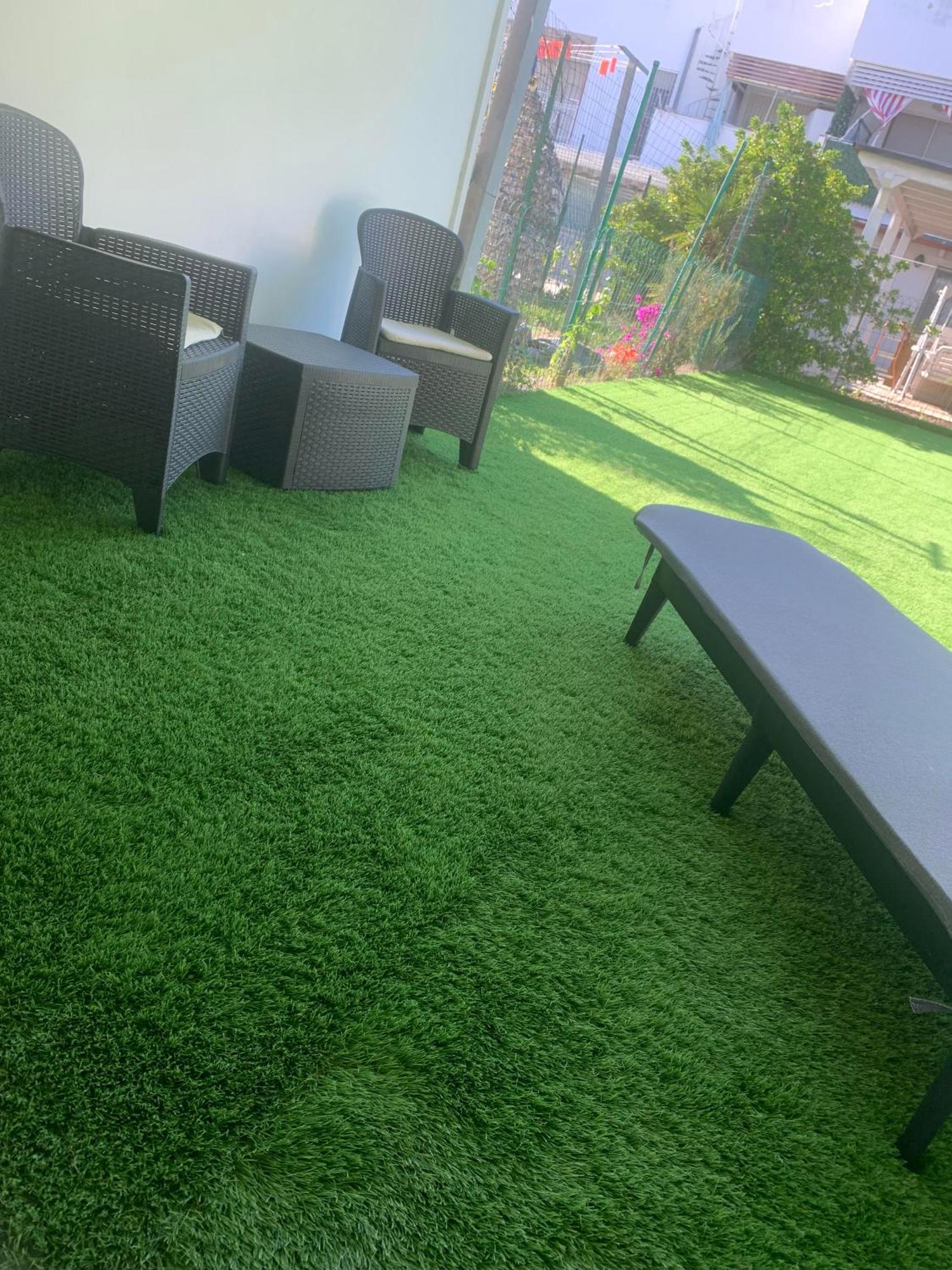 Ippocampo Alba E Tramonto Al Giardino Duepuntozero Apartamento Exterior foto